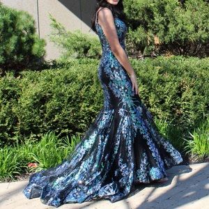 PROM DRESS FOR SALE
